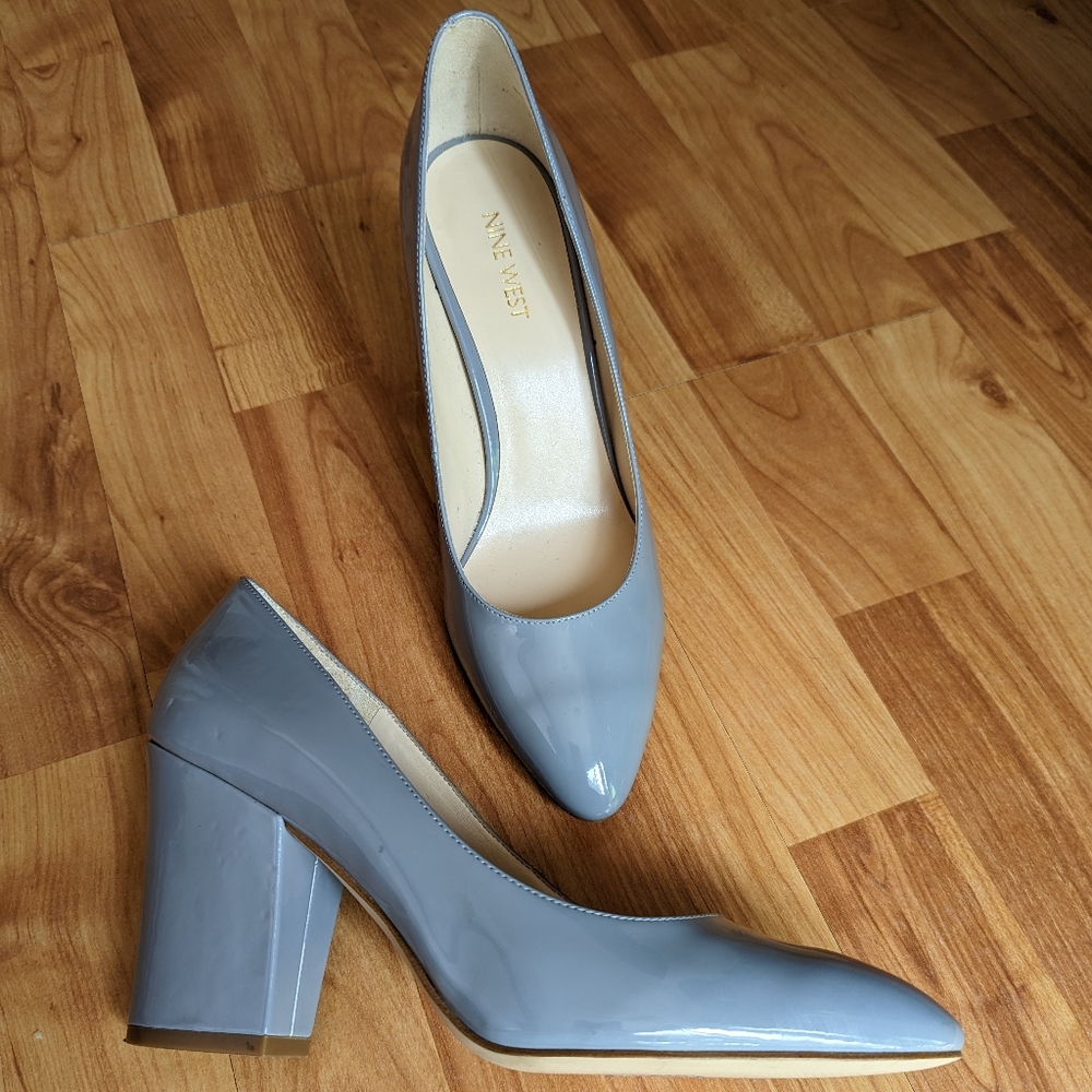 Nine West soft grey paten leather heeled shoe, size 9M